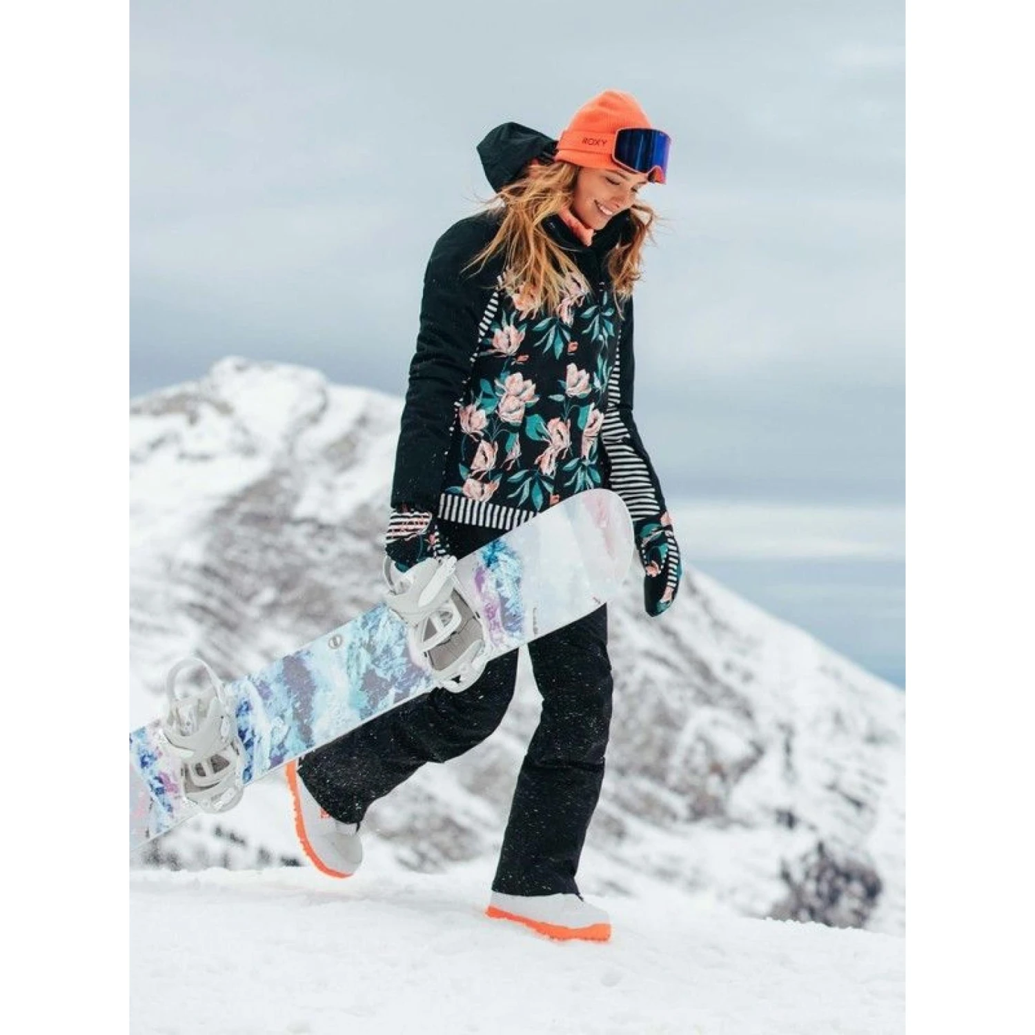 Womens Roxy CREEK BLACK Slim Skinny Ski Board Soft-Shell Pant- REG LEG 6 Womens Roxy CREEK BLACK Slim Skinny Ski Board Soft-Shell Pant- REG LEG - Image 4