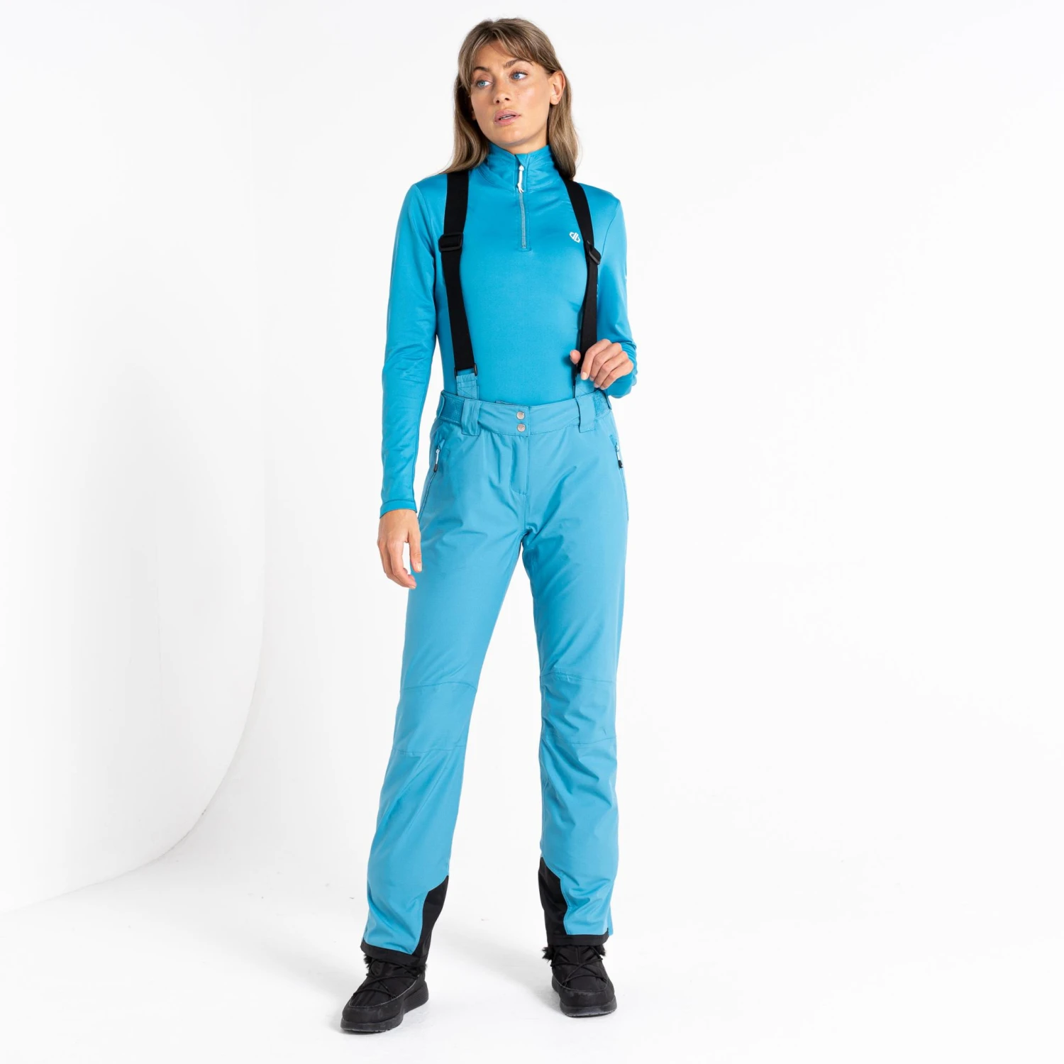 Womens Dare2b EFFUSED II CAPRI BLUE Soft Shell Ski Pant- SHORT LEG EXCLUSIVE 4 Womens Dare2b EFFUSED II CAPRI BLUE Soft Shell Ski Pant- SHORT LEG EXCLUSIVE - Image 2